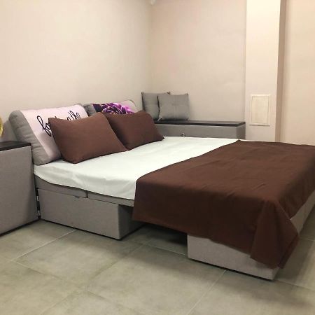 Nigoyana,23 Apartment Вокзал Днепр מראה חיצוני תמונה