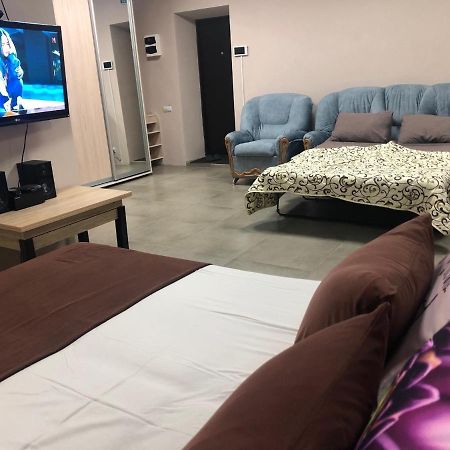 Nigoyana,23 Apartment Вокзал Днепр מראה חיצוני תמונה