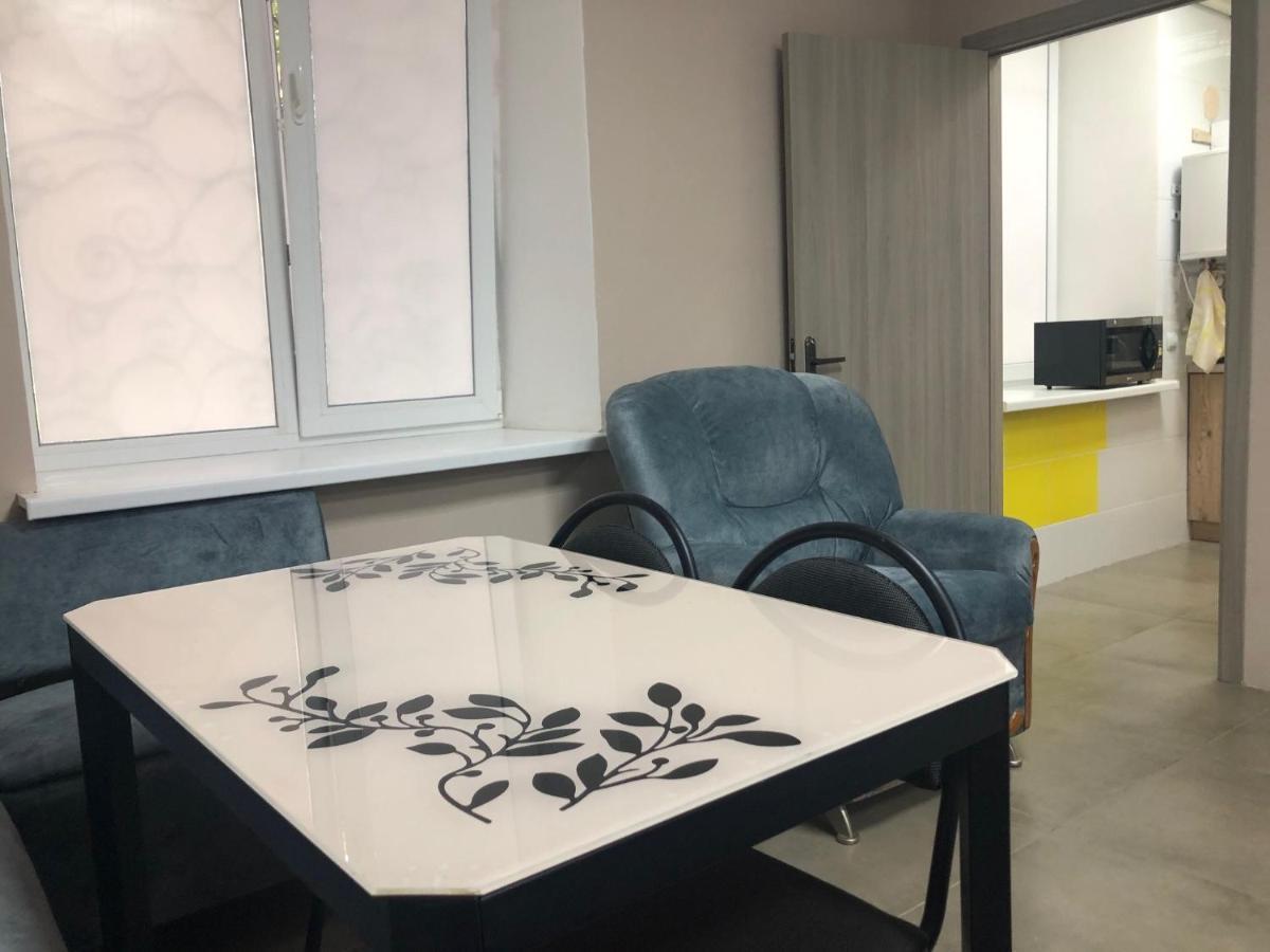 Nigoyana,23 Apartment Вокзал Днепр מראה חיצוני תמונה